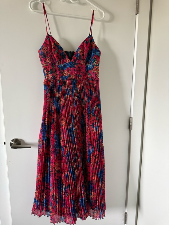 Lulus Dresses & Skirts - Lulu's Pink and Blue Floral Pleated Midi Dress